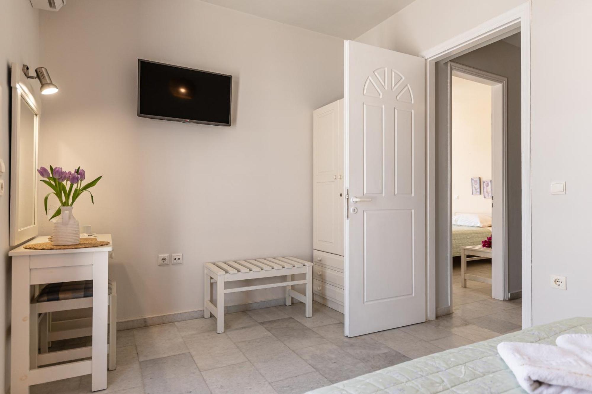 Hotel Francesca Ágios Prokópios Extérieur photo